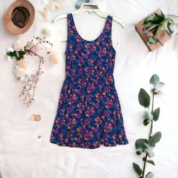 Forever 21 Floral Print Tie-back Sleeveless Purple and Blue Mini Halter Dress - Picture 1 of 16